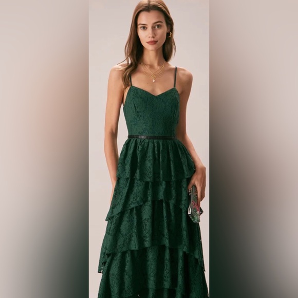 Sweetheart spaghetti strap lace maxi dress - Picture 4 of 14